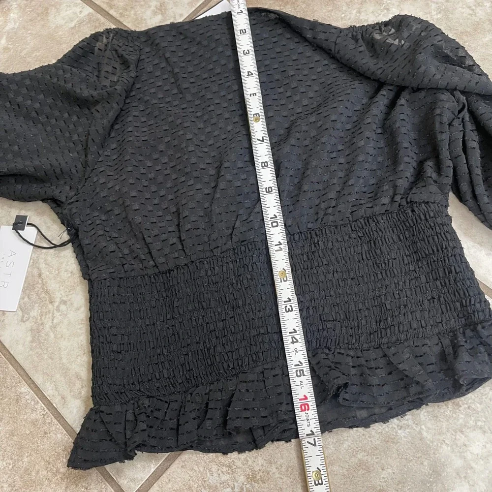 ASTR The Label Black Long Sleeve V Neck Smocked Waist Top XS nwt